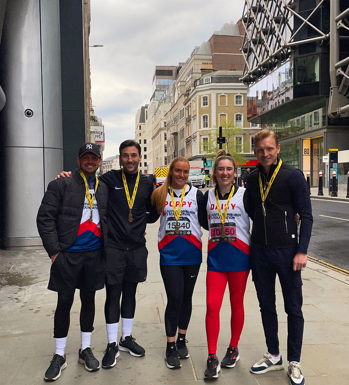 JE3 London Landmarks Half Marathon Success